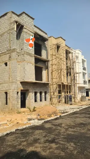 3bdrm Block of Flats in Dawaki for sale
