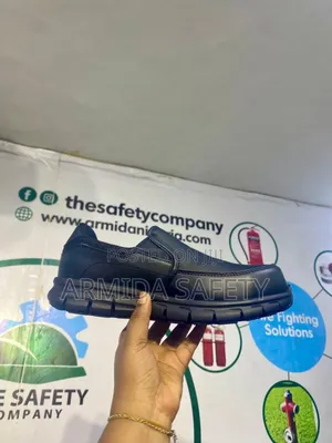 Executive Low Ankle Safety Shoe