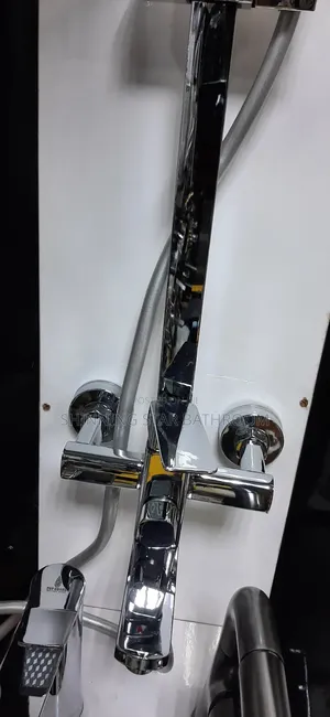 Exclusive Chrome Standing Shower
