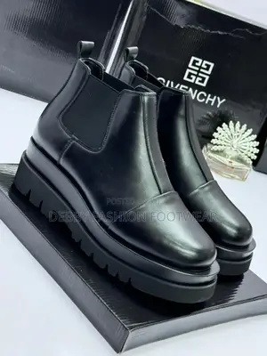Givenchy Men’S Premium Shoes