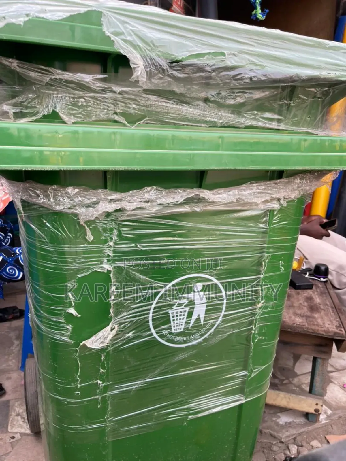Wast Bin Imported 100% Rubber 320 Litters