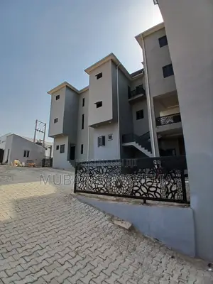 4bdrm Duplex in Mabushi for sale