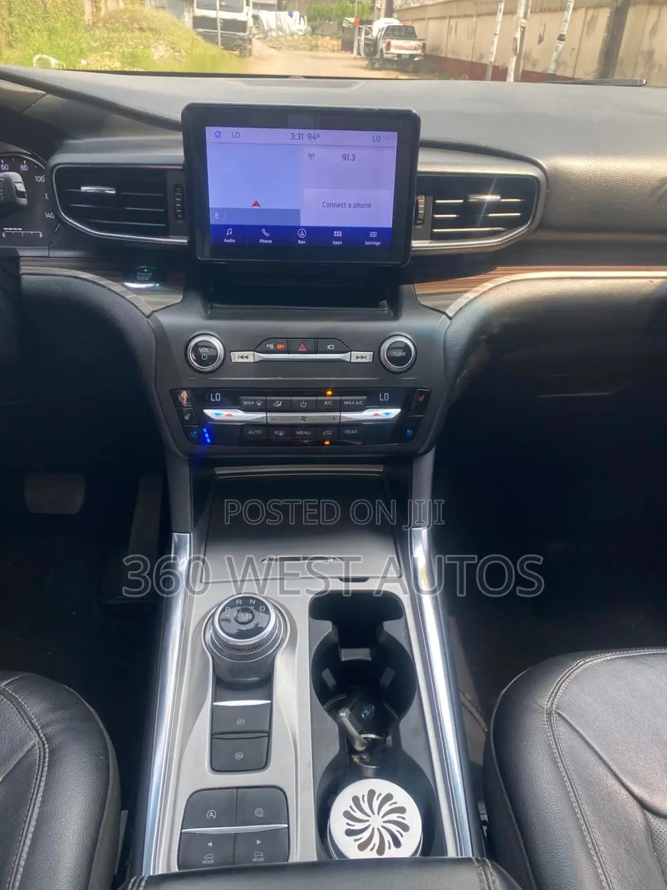 Ford Explorer Limited AWD 2019 Gray