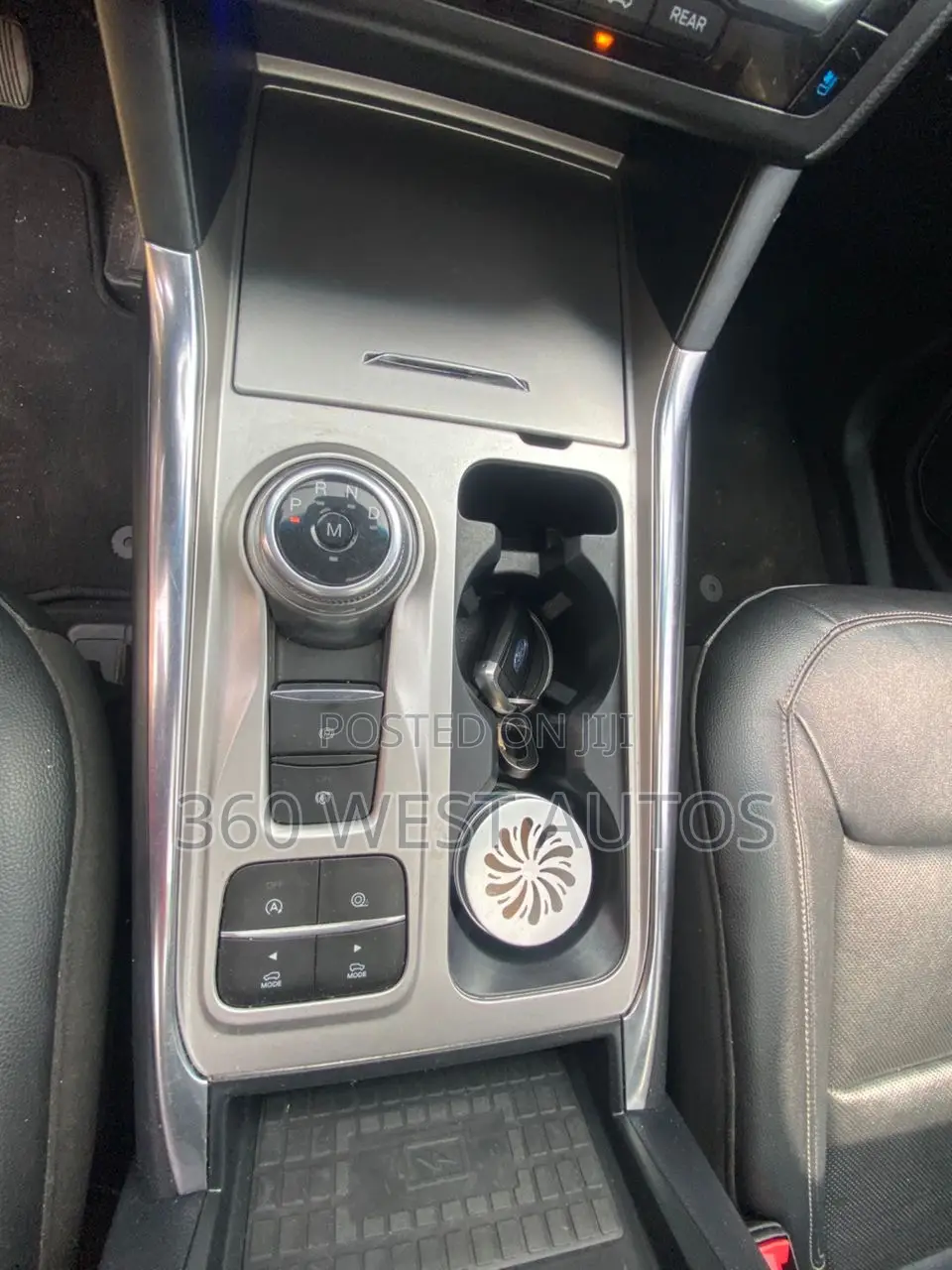 Ford Explorer Limited AWD 2019 Gray