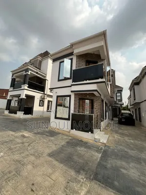 4bdrm Townhouse / Terrace in Waterfall Estate, Ojodu for rent