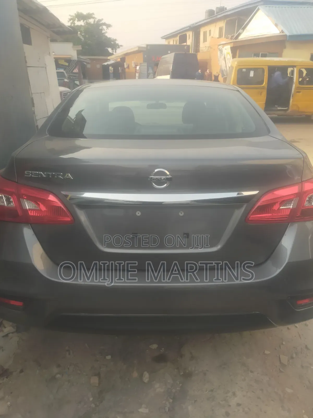 Nissan Sentra 2018 Gray