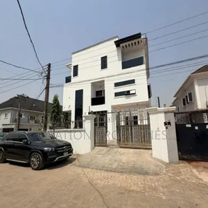 5bdrm Duplex in Opic, Isheri North for sale