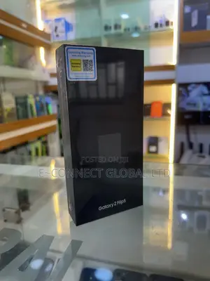 New Samsung Galaxy Z Flip 5 256 GB Green