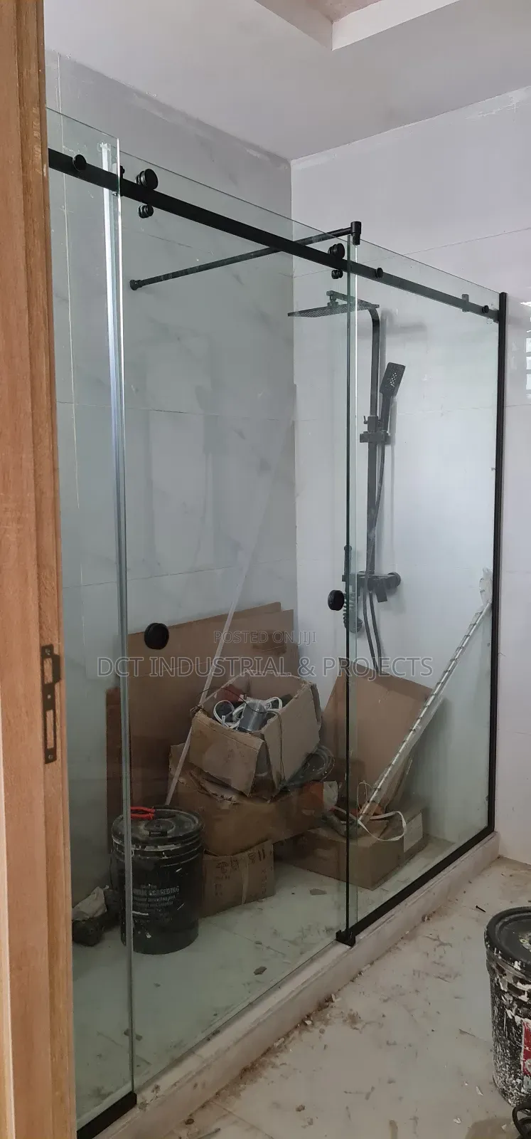 Shower Cubicles / Bathroom Glass / 10mm Tempered