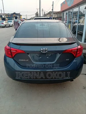 Toyota Corolla 2018 Blue