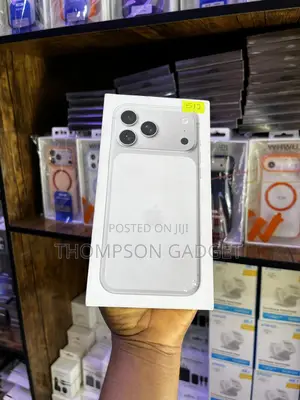 New Apple iPhone 17 Pro Max 512 GB White