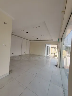 Showroom Open Space for Rent Lekki Phase1
