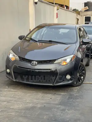 Toyota Corolla S 4dr Sedan (1.8L 4cyl CVT) 2016 Gray