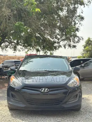 Hyundai Elantra Sport 4dr Sedan (2.0L 4cyl 6M) 2014 Black