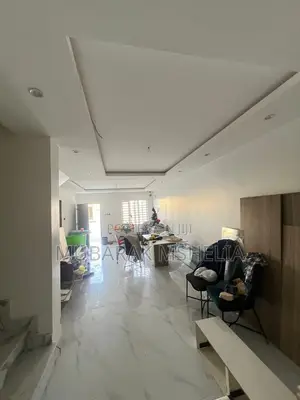 4bdrm Duplex in Guzape District for sale