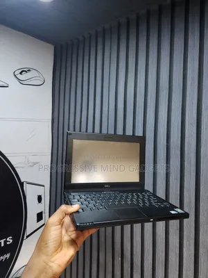 Laptop Dell Latitude 2100 2GB Intel Atom HDD 60GB
