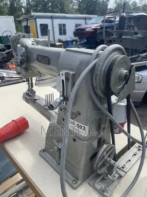 Industrial Leather Sowing Machine, Pfaff