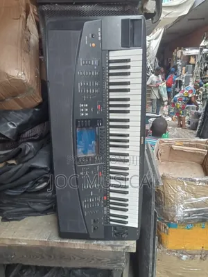 Yamaha Keyboard PSR 7000