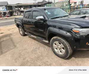 Toyota Tacoma 2013 Black