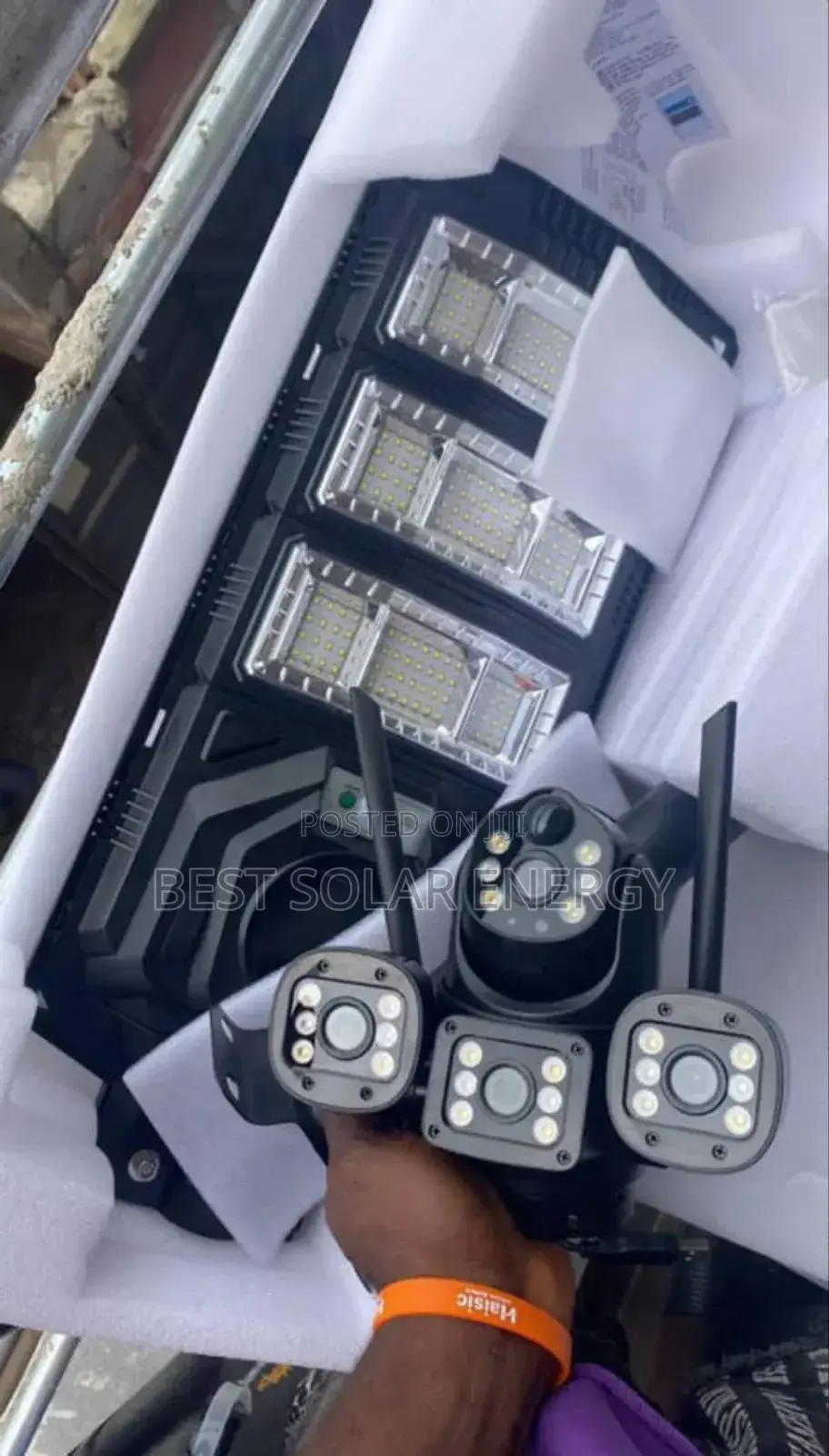 Ai Solar Camera+Lighting 2in1