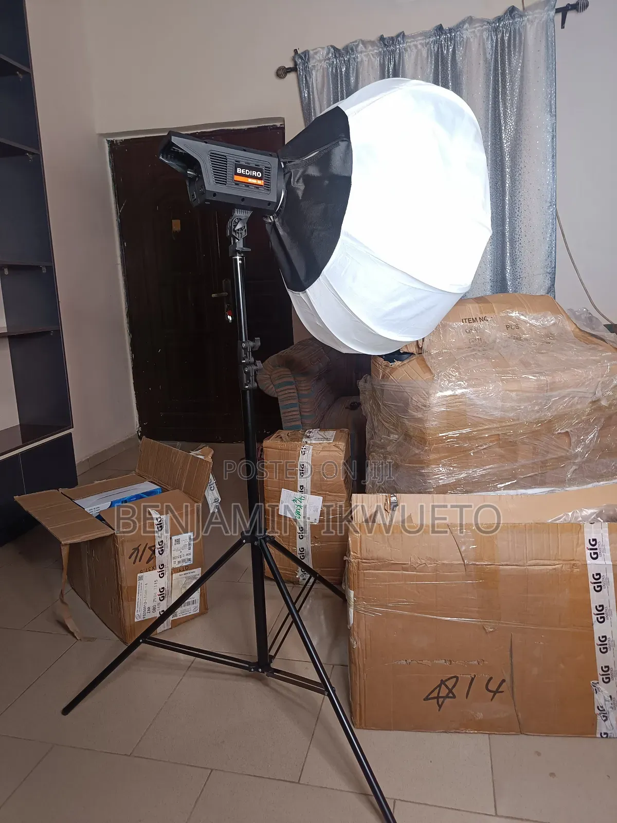 Lantern Softbox+Light+Tripod