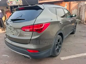 Hyundai Santa Fe 2014