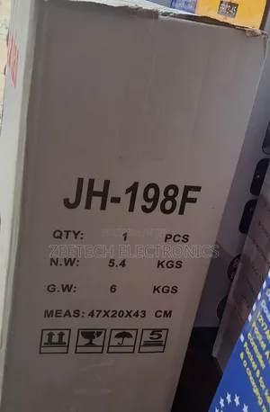 16" Solar Rechargeable Fan