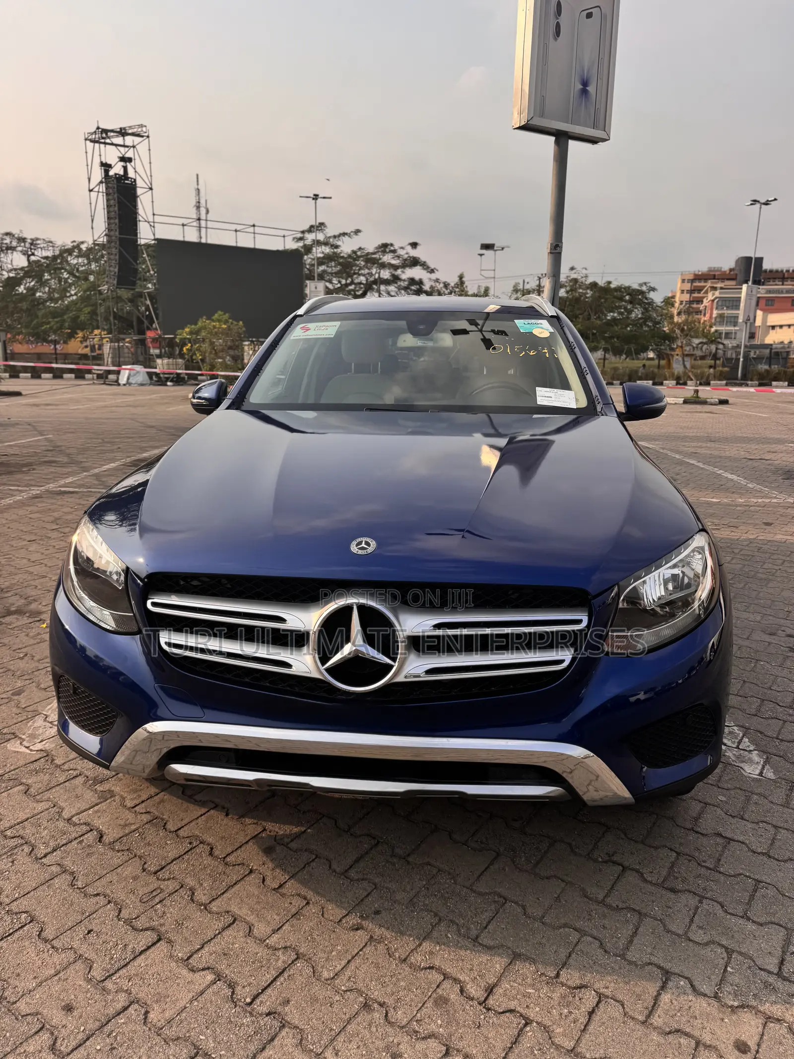 Mercedes-Benz GLC-Class 2018 Blue