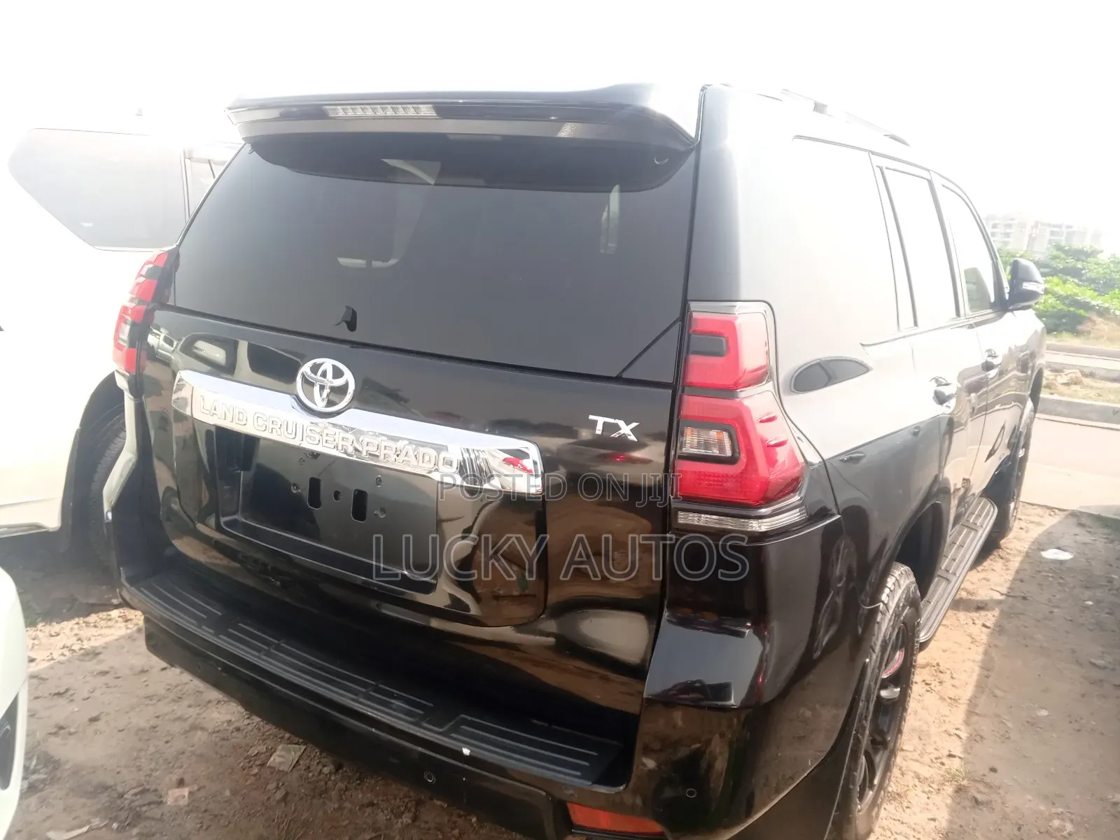 Toyota Land Cruiser Prado 2023 Black
