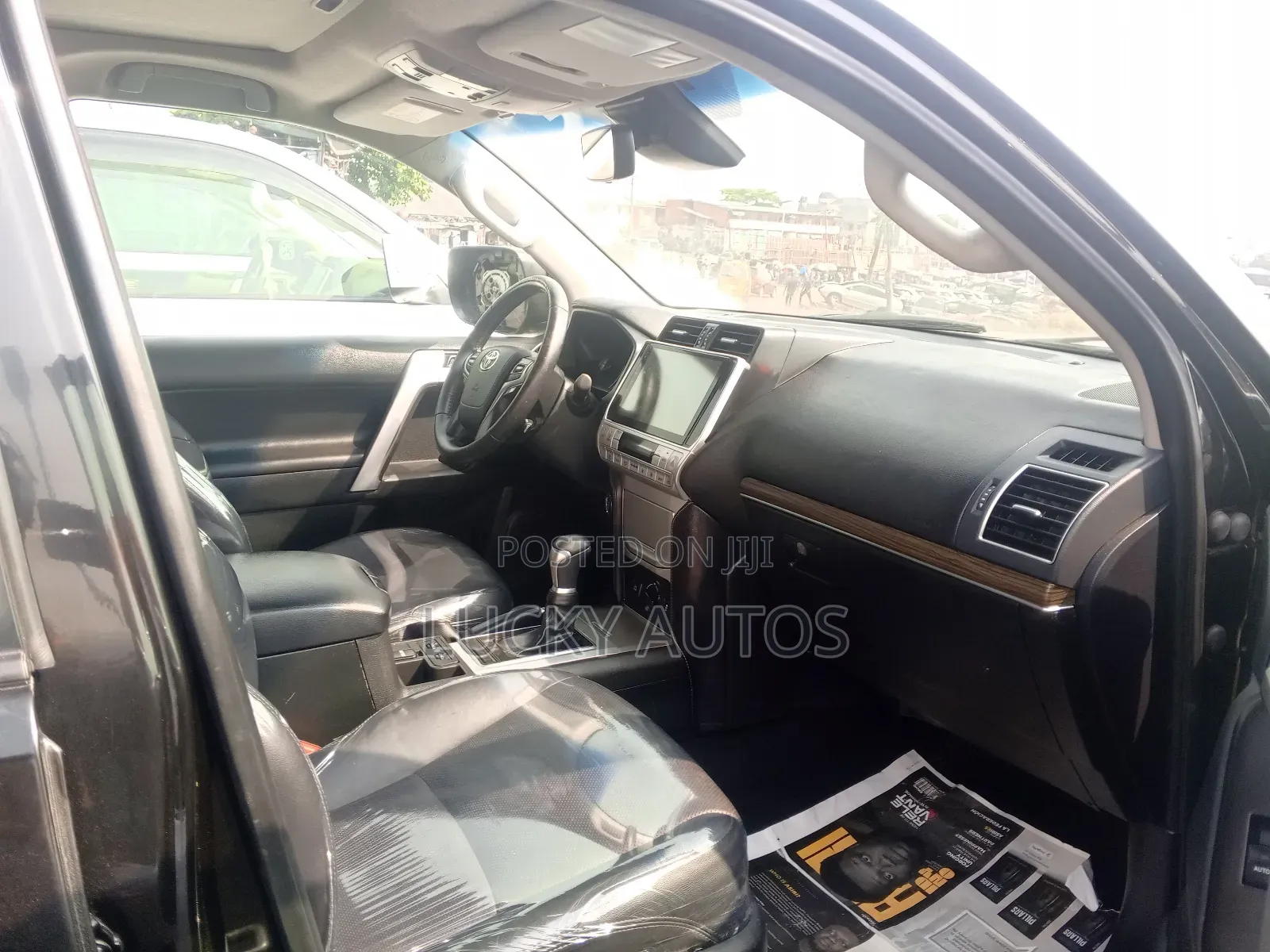 Toyota Land Cruiser Prado 2023 Black