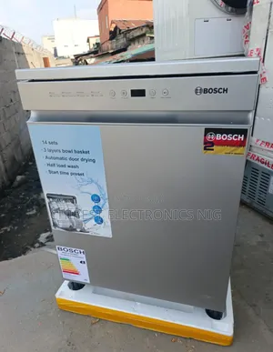 Quality Bosch Standing Dishwasher 14sets Silver Color With Led Display