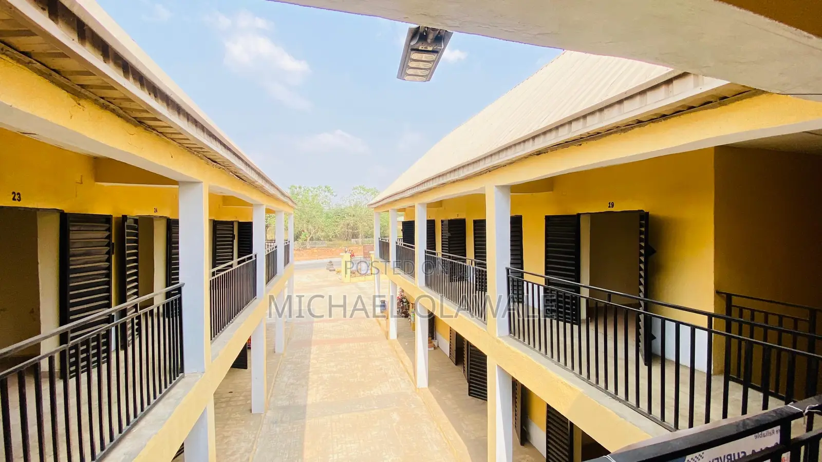 28 Units Shopping Complex