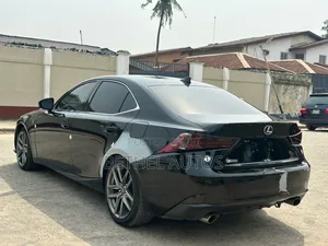 Lexus IS 250 4WD 2015 Black