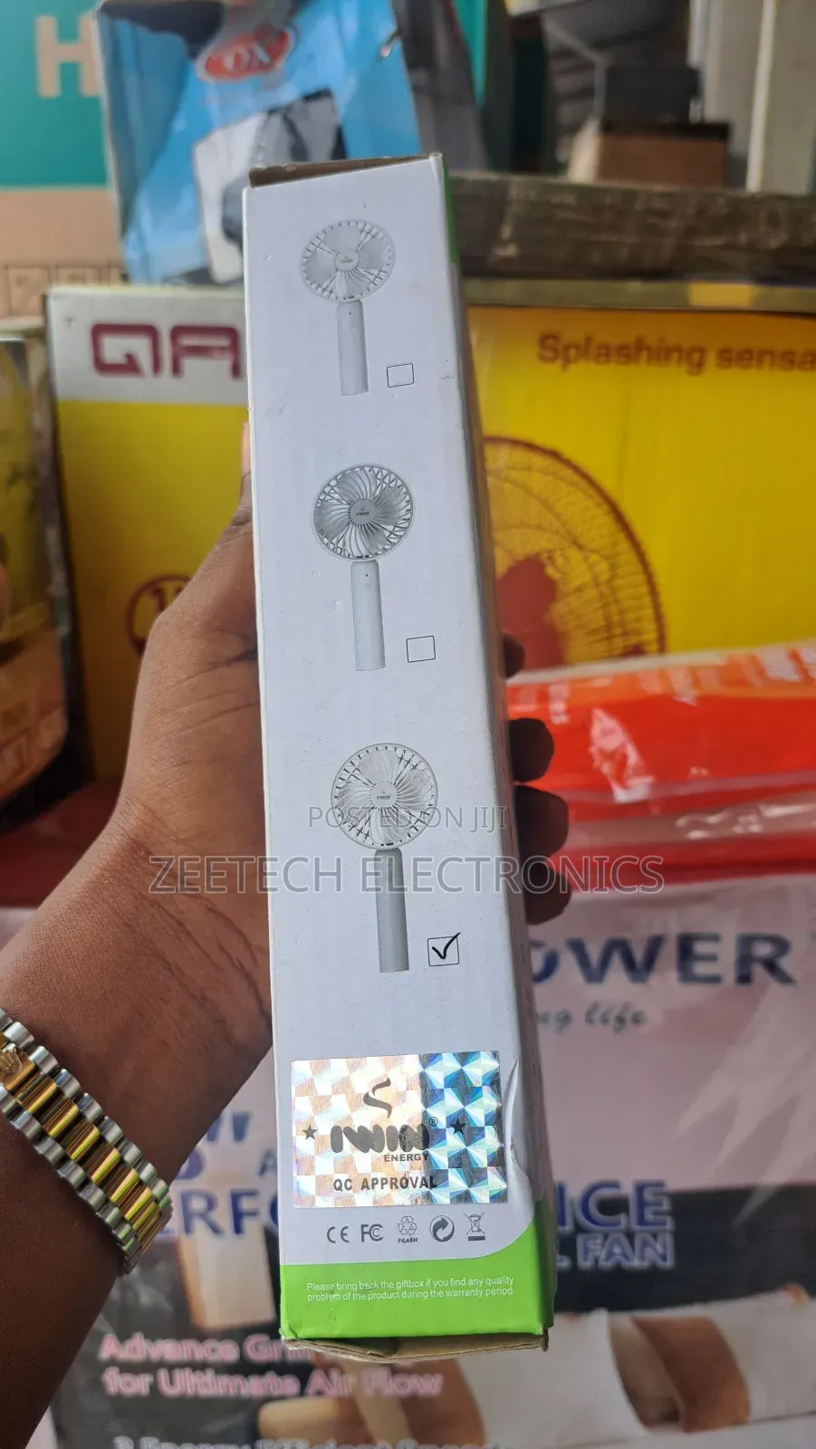 Iwin Rechargeable Hand Fan