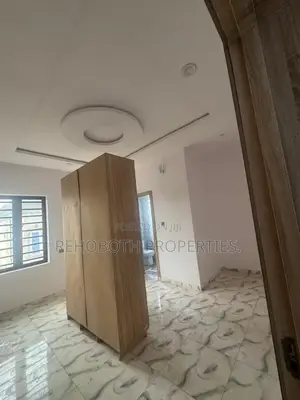 3bdrm Duplex in Npg Omolayo, Akobo for rent