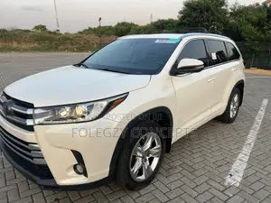 Toyota Highlander Limited 4x4 V6 (3.5L 6cyl 8A) 2018 White
