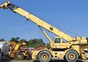 4 X 4. Rt760 60 Tons Grove Crane