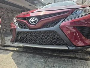 Toyota Camry 2018 Red