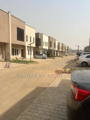 5bdrm Duplex in Galadimawa for rent