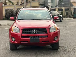 Toyota RAV4 2008 Red