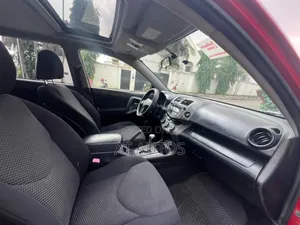 Toyota RAV4 2008 Red
