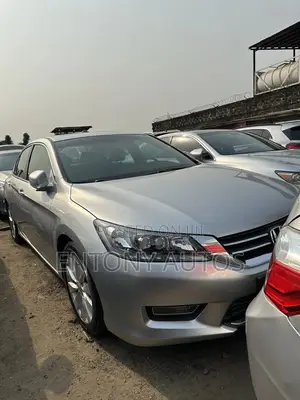 Honda Accord EX 4dr Sedan (2.4L 4cyl CVT) 2014 Silver