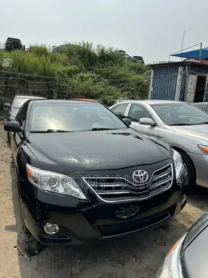 Toyota Camry LE 4dr Sedan (2.5L 4cyl 6AM) 2010 Black