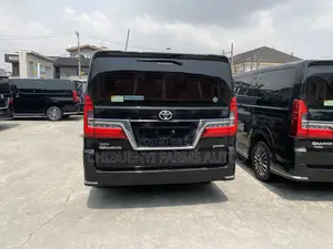 Toyota Granvia 2023 Black