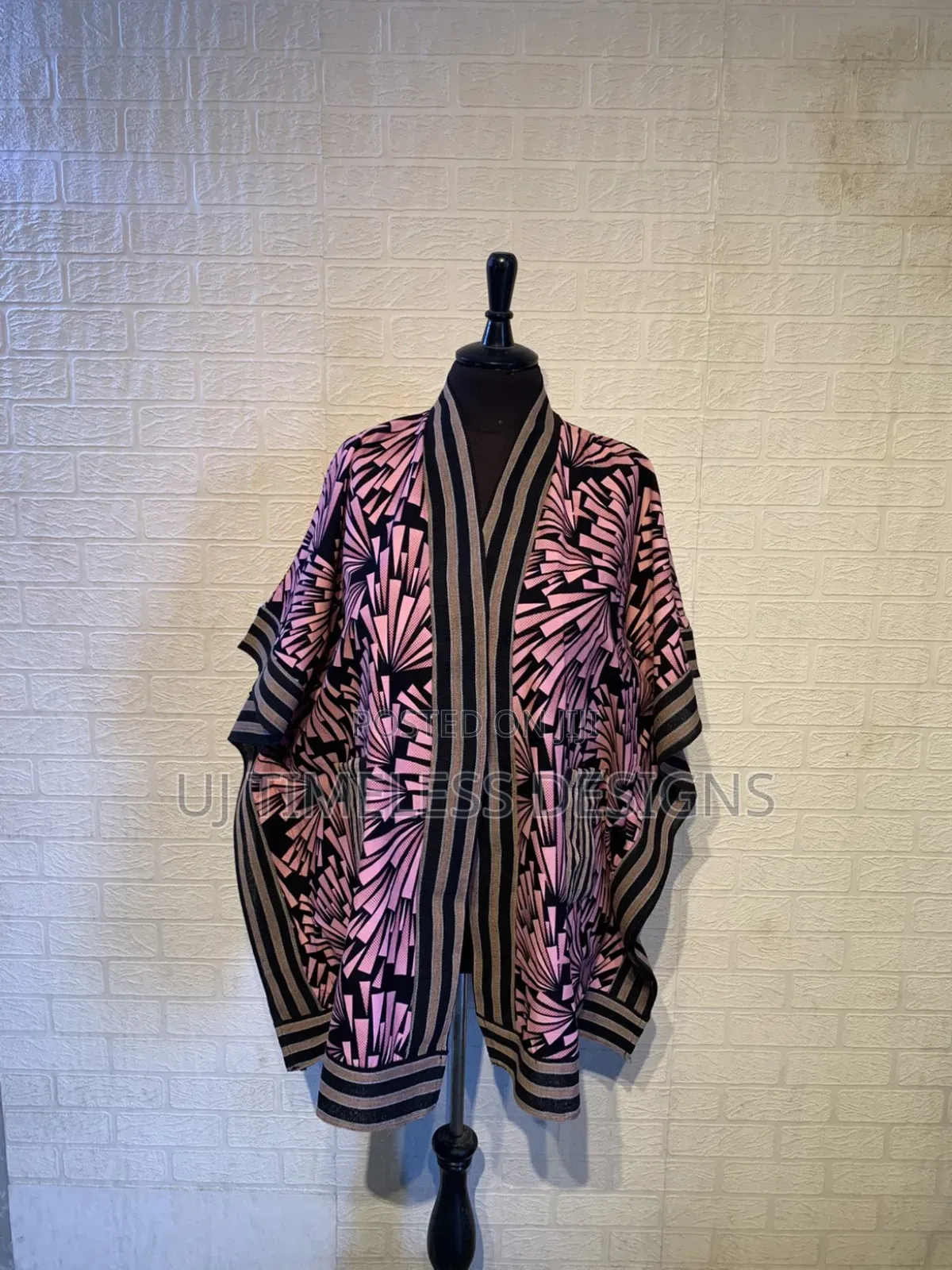 Plain Ƙemono Jacket Mixed With Asoke
