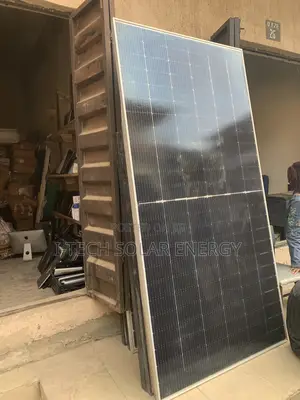 650watts Jinko Solar Panel
