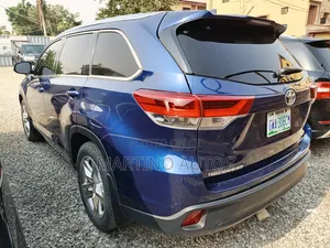 Toyota Highlander 2014 Blue