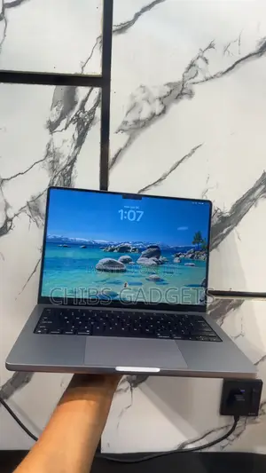 Laptop Apple MacBook Pro 2021 M1 16GB SSD 512GB