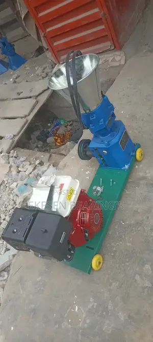 Feed Pallet Machine