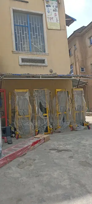 Manual Pallet Stacker